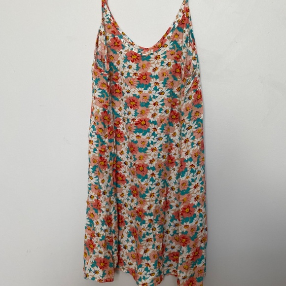 Summer cover up/dress - Picture 2 of 4